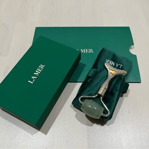 New 2025 La Mer eye roller massage tool
